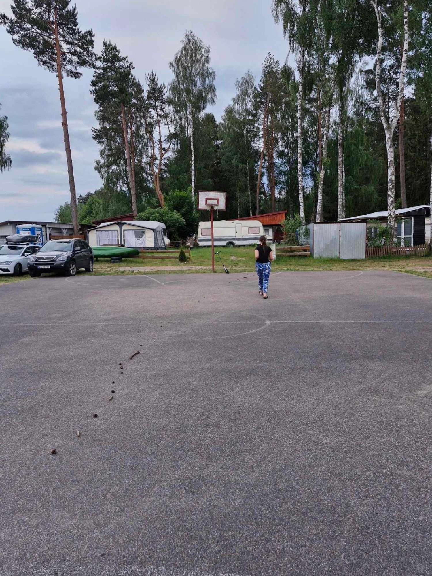 Lesny Dworek - Pokoje Nad Jeziorem Koczala Kültér fotó